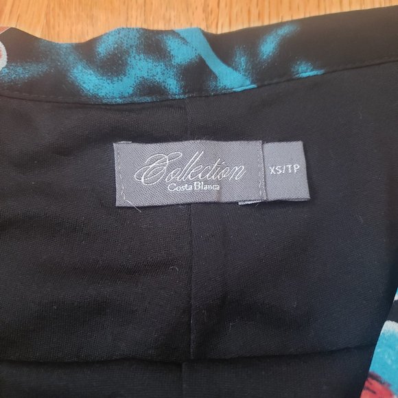 Costa Blanca Floral Shorts - Picture 5 of 5